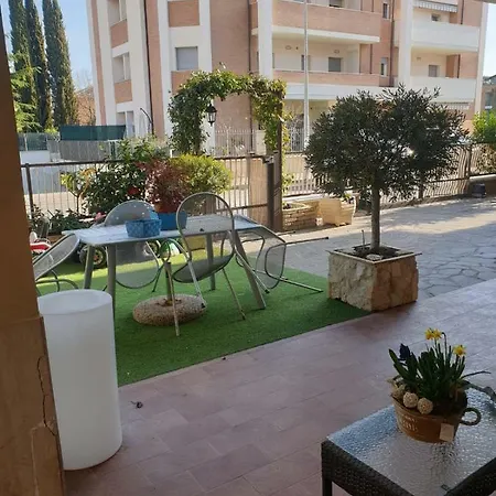 Domus Benedicta Bed and Breakfast 2*